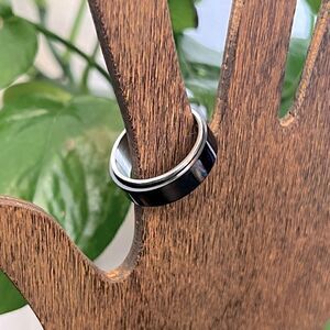 Men's Stainless Steel Spinner Ring - Size 11